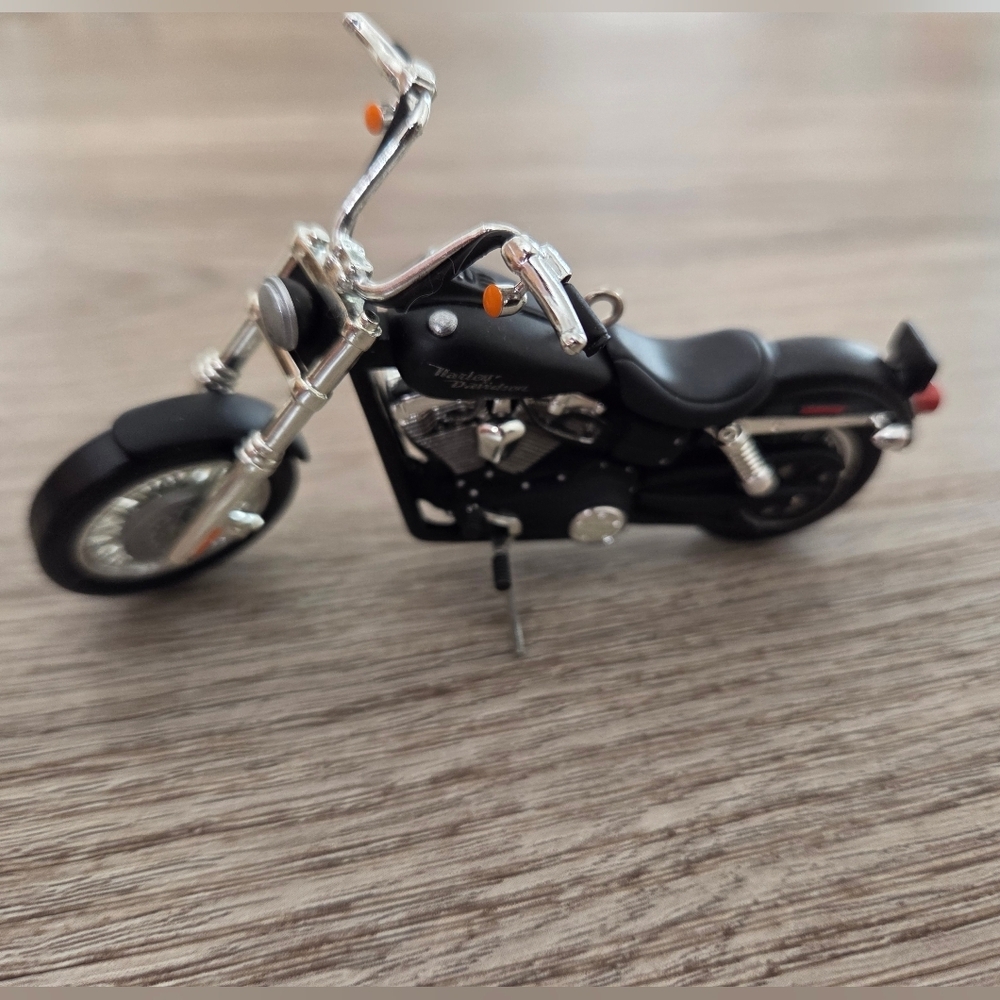 Hallmark Keepsake Motorcycle Ornament Set - Picture 11 of 13